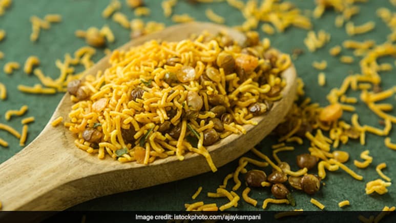 These 4 Things Should Never Enter Your Kitchen For Better Health: Cardiologist Warns These 4 Things Should Never Enter Your Kitchen For Better Health: Cardiologist Warns