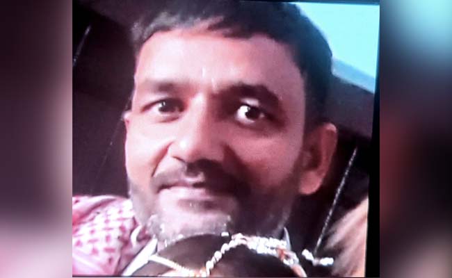 दिल्ली के रघुवीर नगर इलाके में दो लोगों की हत्या, हत्यारा फरार