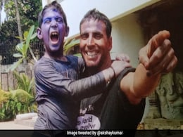 अक्षय कुमार ने बेटे आरव को 18वें बर्थडे पर इस खास अंदाज में किया विश, बोले- मुझ से ज्यादा हैंडसम... अक्षय कुमार ने बेटे आरव को 18वें बर्थडे पर इस खास अंदाज में किया विश, बोले- मुझ से ज्यादा हैंडसम...