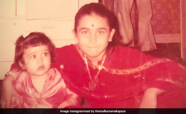 बहन करीना के बर्थडे पर करिश्मा कपूर ने शेयर की बचपन की फोटो, कहा-  हैप्पी बर्थडे माई लाइफलाइन...
