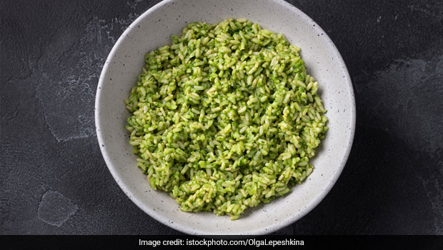 Keto Diet For Weight Loss: This Quick And Easy Keto Cabbage <i>Pulao</i> Will Make Your Meal A Tasty Affair