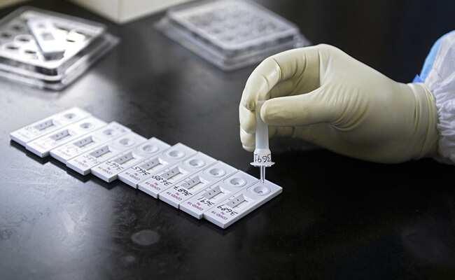 Omicron Covid Variant: क्या पीसीआर टेस्ट का उपयोग करके ओमिक्रॉन कोविड वेरिएंट का पता लगाया जा सकता है? डब्ल्यूएचओ