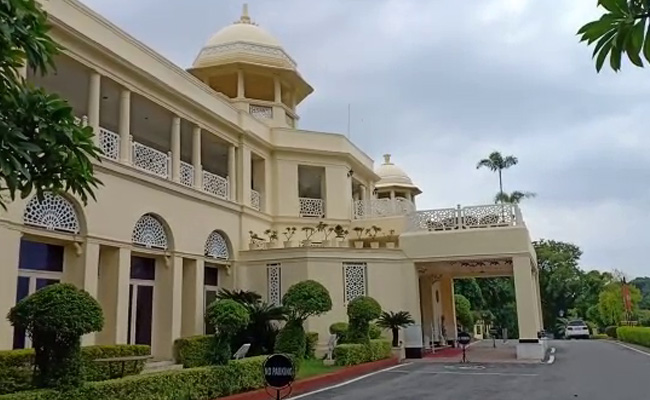 Charge Ex-Minister Arun Shourie Over Rajasthan Palace Hotel Sale: Court