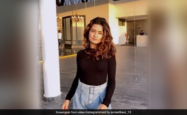 अवनीत कौर ने 'चॉकलेट' सॉन्ग पर झूमकर किया जबरदस्त डांस- देखें Video