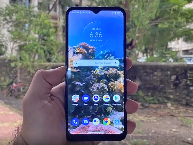 मोटो जी9 रिव्यू: 12000 रुपये के अंदर बेस्ट फोन? |  Moto G9: Snapdragon 662, 5000mAh Battery Low Price