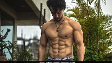 टाइगर श्रॉफ ने दिखाया 6 सेकेंड का ट्रांसफॉर्मेशन! जानिए उनकी मस्कुलर बॉडी का सीक्रेट