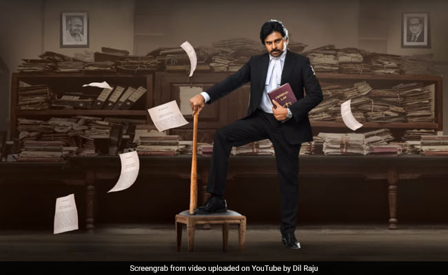 <i>Vakeel Saab</i> Motion Poster: On Pawan Kalyan's Birthday, A Gift For Fans