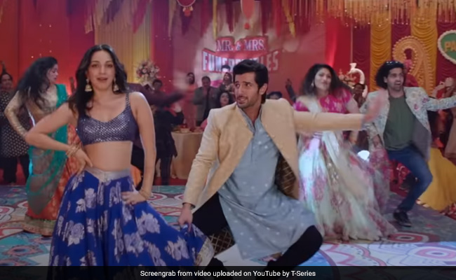<i>Hasina Pagal Deewani</i>: Kiara Advani And Aditya Seal Dance Their Hearts Out In <i>Indoo Ki Jawani</i> Song