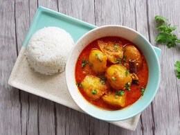 5 Easy Aloo Curry Recipes You Can Make Under 30 Mins