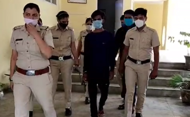 फरीदाबाद की महिला पुलिस ने लड़की से रेप और ब्लैकमेल करने वाले को बिहार जाकर धरदबोचा