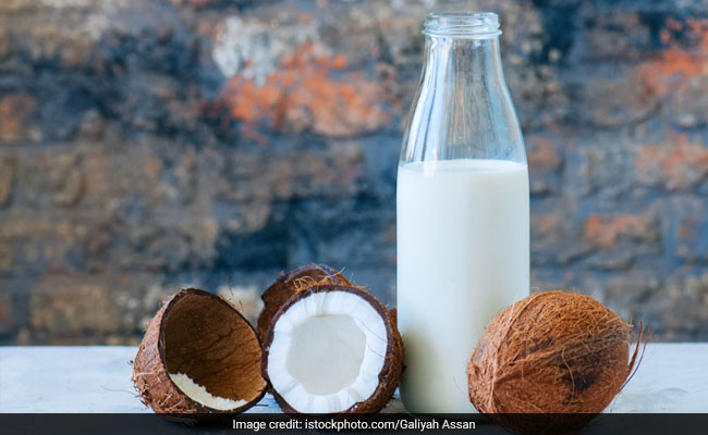 Coconut Milk: Its Extraordinary Benefits, Properties And DIY Home Remedies For Healthy Hair And Skin