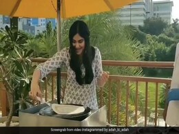 इस बॉलीवुड एक्ट्रेस ने सीखा डोसा बनाना, Video में बोलीं- अब मुझे ऐसा लड़का नहीं चाहिए, जो गोल डोसा बना... इस बॉलीवुड एक्ट्रेस ने सीखा डोसा बनाना, Video में बोलीं- अब मुझे ऐसा लड़का नहीं चाहिए, जो गोल डोसा बना...