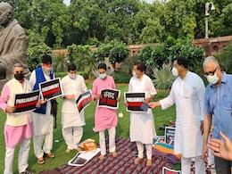 विपक्ष का राज्यसभा की कार्यवाही के बहिष्कार का फैसला, निलंबित सांसदों का धरना खत्म विपक्ष का राज्यसभा की कार्यवाही के बहिष्कार का फैसला, निलंबित सांसदों का धरना खत्म