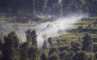 5 Soldiers Killed In Action In Pak Shelling, 6 Civilians Dead 5 Soldiers Killed In Action In Pak Shelling, 6 Civilians Dead