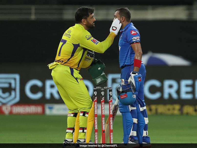 CSK vs SRH: जैसे ही एमएस धोनी ने मैदान पर पैर रखा, वैसे ही बना डाला यह खास रिकॉर्ड