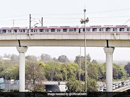 Marginal Increase In Commuters But Hardly Any Visiting Cafe's On Delhi Metro: Report Marginal Increase In Commuters But Hardly Any Visiting Cafe's On Delhi Metro: Report