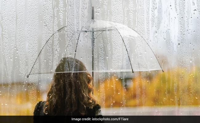 Professional Beauty Tips To Follow For Healthy Skin During The Monsoon Season