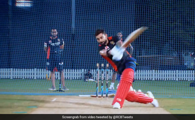 IPL 2020: विराट कोहली का दिखा आक्रमक अंदाज, विरोधी टीमों के गेंदबाजों के लिए बनेंगे मुसीबत..देखें Video