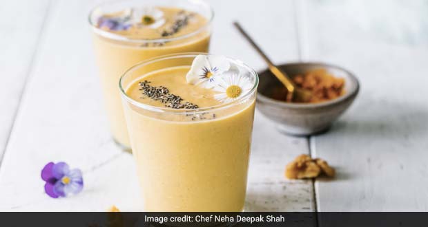 Drink This Orange And Turmeric Smoothie To Boost Immunity And Weight Loss