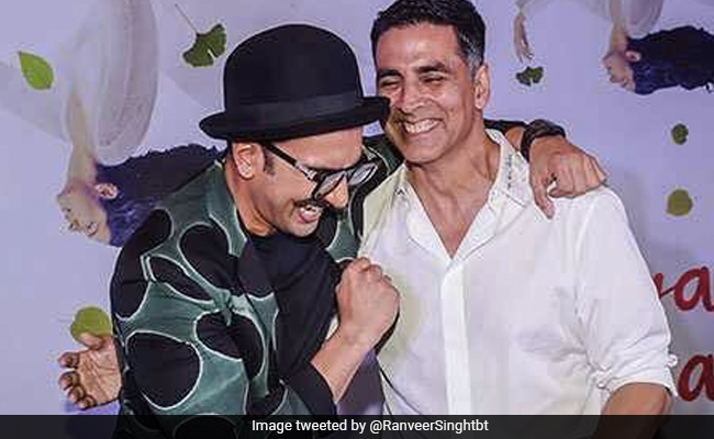What Happened When Ranveer Singh Crashed Akshay Kumar's InstaLive With Bear Grylls