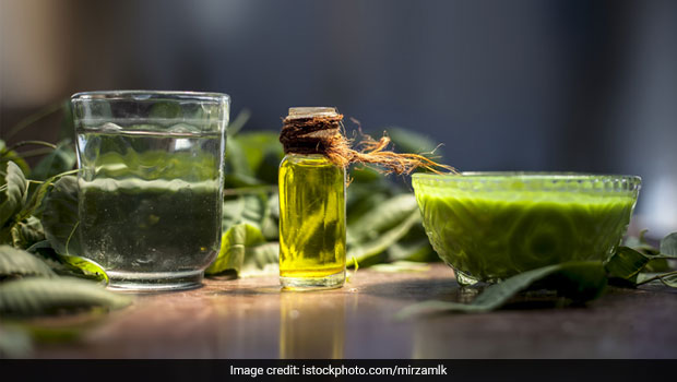 Make This Neem And Aloe Vera Juice For Immunity, Weight Loss And Radiant Skin