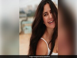 Katrina Kaif's Smile Is Brighter Than The Sun In These Pics Katrina Kaif's Smile Is Brighter Than The Sun In These Pics