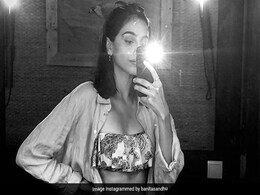 Banita Sandhu’s Pretty Bikini Set Gives Us Major Holiday Goals Banita Sandhu’s Pretty Bikini Set Gives Us Major Holiday Goals