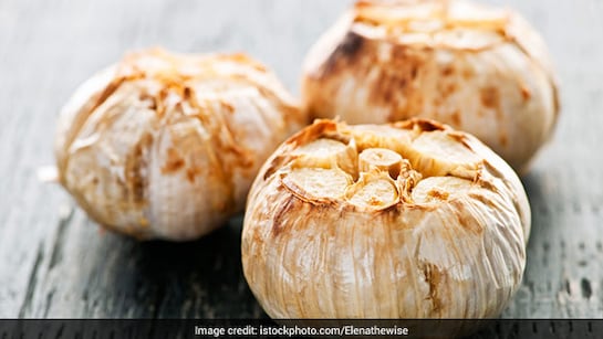 रोजाना कच्चा लहसुन खाने के होते हैं गजब के फायदे, जानें कैसे खाना चाहिए कच्चा लहसुन | कच्चा लहुसन खाने के फायदे-नुकसान