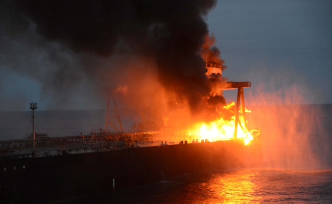 Sri Lanka Navy Says No Real Risk Of Spill After Oil Tanker Fire