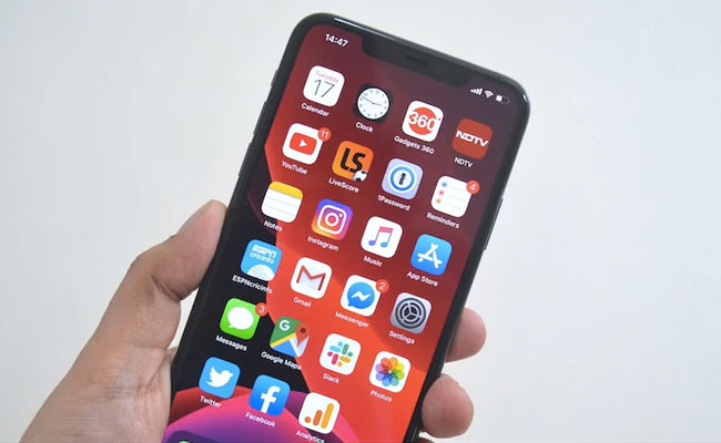 367 iPhones Worth Over Rs 3 Crore Seized At Delhi Airport: Report