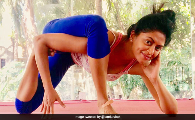 TV की दबंग पुलिस अफसर ने शेयर की Photo तो अनुराग कश्यप बोले- ये क्या तरीका है बैठने का- यूं मिला जवाब