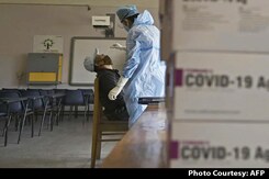Coronavirus "Extremely Robust" For 28 Days On Glass, Currency: Study Coronavirus "Extremely Robust" For 28 Days On Glass, Currency: Study