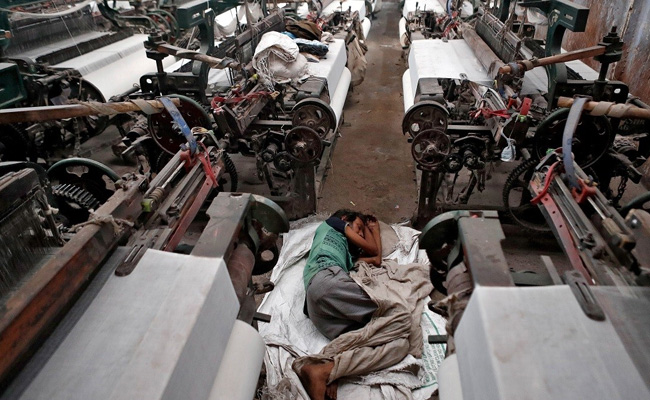 टेक्सटाइल सेक्टर में 6000 करोड़ से आने वाला 1 करोड़ रोज़गार कहां गया?