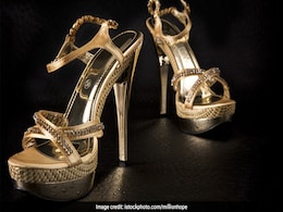 Amazon Great Indian Festival: Metallic Festive Footwear At Up To 80% Off Amazon Great Indian Festival: Metallic Festive Footwear At Up To 80% Off