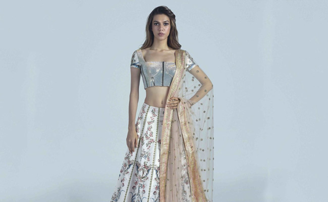 Bridal Fashion Trends And The New Normal For Lockdown Weddings