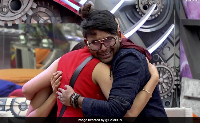 <i>Bigg Boss 14</i> Written Update October 21, 2020: Housemates Break Down When Told Of Seniors' Exit