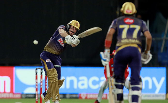 इयोन मॉर्गन की आतिशी पारी, 30 गेंद पर अर्धशतक जमाकर किया कमाल, स्टोक्स के एक ओवर में लगे 24 रन