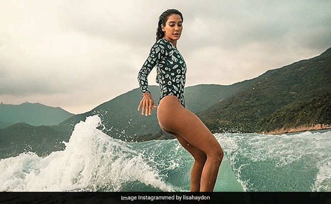 Lisa Haydon's Friday Nights Are As Lit As This Pic