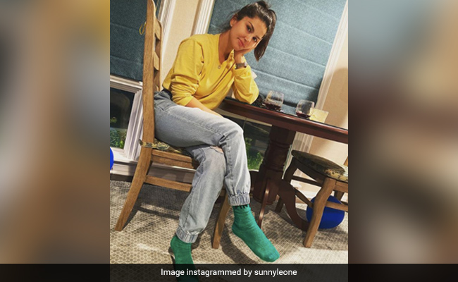 Winter Is Here For Sunny Leone And So Are Her "Fuzzy Green Socks"