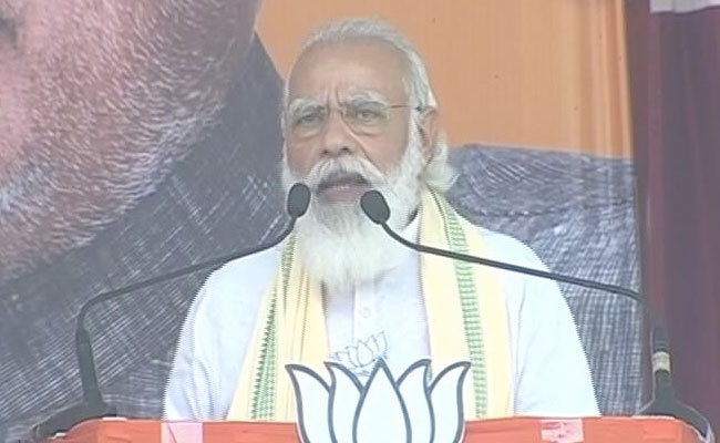 "<i>Do Gaz Ki Doori</i>, Wear Mask": PM Reminds Bihar Voters As Polling Begins