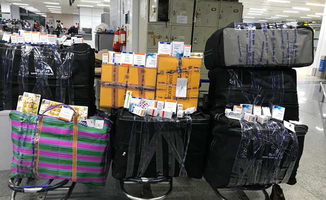 अफगानी नागरिक काबुल ले जा रहे थे 1 करोड़ से ज्यादा की दवाइयां, दिल्ली एयरपोर्ट पर गिरफ्तार