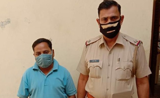 नकली सर्टिफिकेट और रसीद जारी करने वाले डॉक्टर को क्राइम ब्रांच ने किया गिरफ्तार