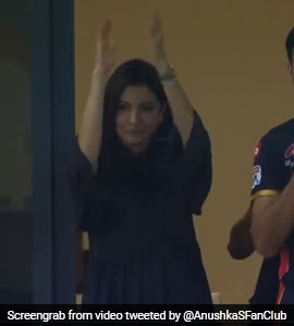 Watch: Anushka Cheers For Kohli After RCB Skipper Hits Unbeaten 90 vs CSK