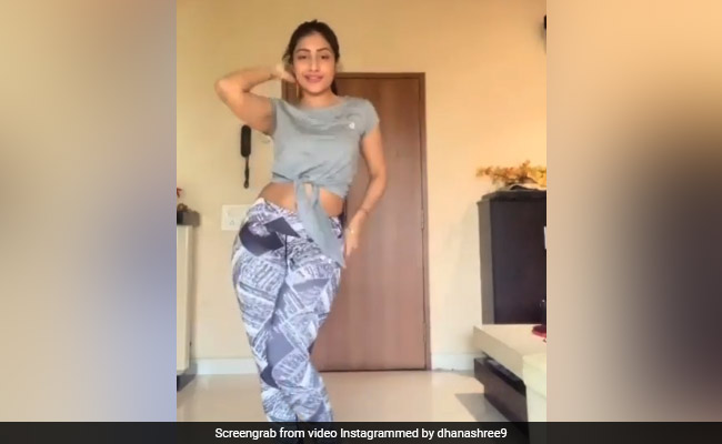 युजवेंद्र चहल की मंगेतर Dhanashree Verma ने 'सेनोरिटा' सॉन्ग पर दिखाए जबरदस्त डांस मूव्स, बार-बार देखा जा रहा है Video