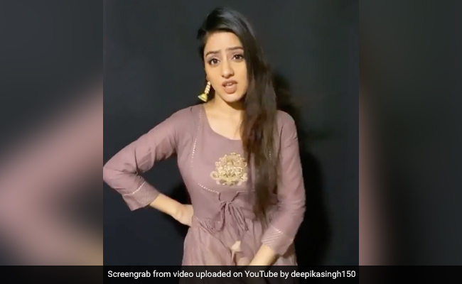 दीपिका सिंह ने O Bekhabar गाने पर किया डांस, Video में दिए जबरदस्त एक्सप्रेशंस