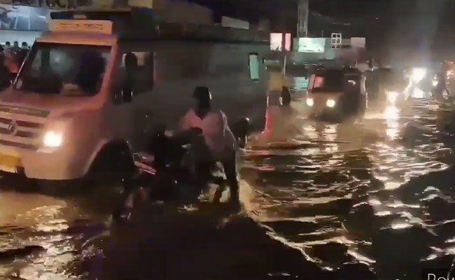After Heavy Rain In Bengaluru, Deputy Chief Minister Inspects Damage