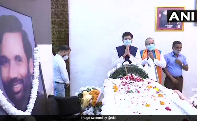 Piyush Goyal New Consumer Affairs Minister After Ram Vilas Paswan's Death