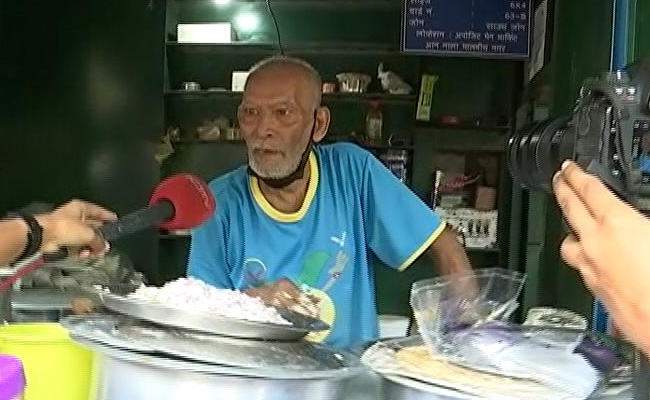 'Baba Ka Dhaba' Owner Alleges YouTuber Collected Funds Without Informing