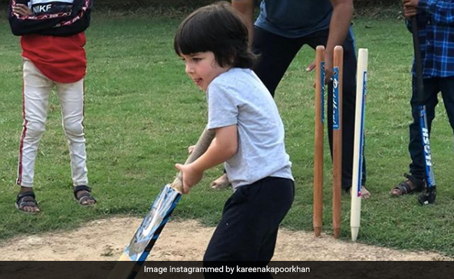 करीना कपूर ने तैमूर का क्रिकेट खेलते हुए Photo किया शेयर, बोलीं- आईपीएल में कोई जगह है...