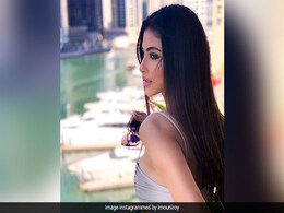 इस अंदाज में छुट्टियां इंज्वॉय कर रही हैं Mouni Roy, बोलीं- जिंदगी जादू है...देखें Photos इस अंदाज में छुट्टियां इंज्वॉय कर रही हैं Mouni Roy, बोलीं- जिंदगी जादू है...देखें Photos